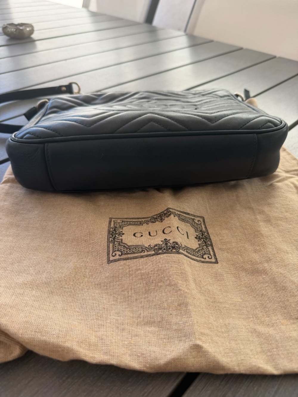 Gucci Medium GG Marmont Shoulder Bag - Picture 10 of 14